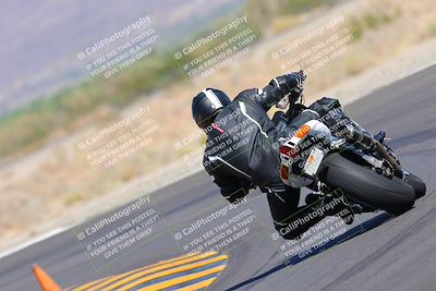 media/Oct-09-2022-SoCal Trackdays (Sun) [[95640aeeb6]]/Turn 14 Backside (1125am)/